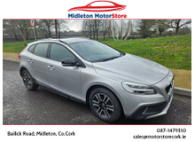 2018 Volvo V40