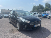 2017 Ford S-Max