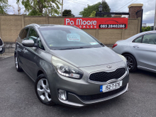 2015 Kia Carens