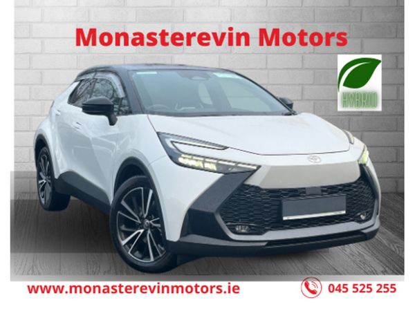 2025 Toyota C-HR PHEV SOL