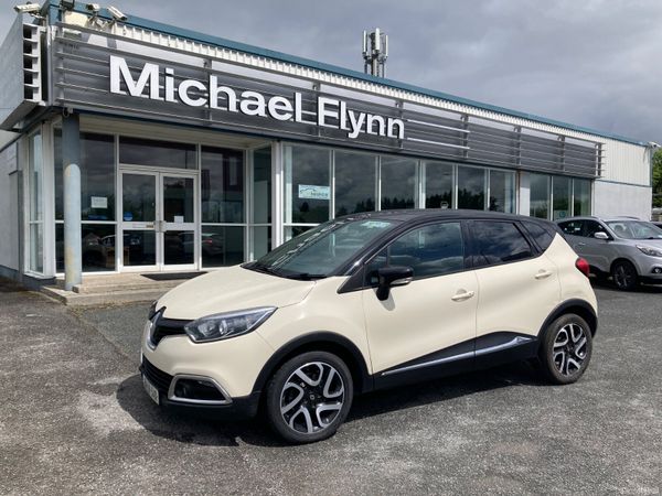 2015 Renault Captur1.5 DCi INTENSE 2015