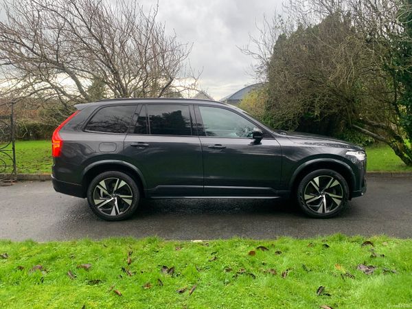 2020 Volvo XC90 R-DESIGN 2020 RECHARGE PHEV T8 (390hp)