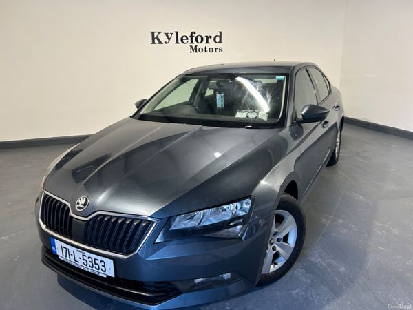 2017 Skoda Superb 2017 (Automatic)