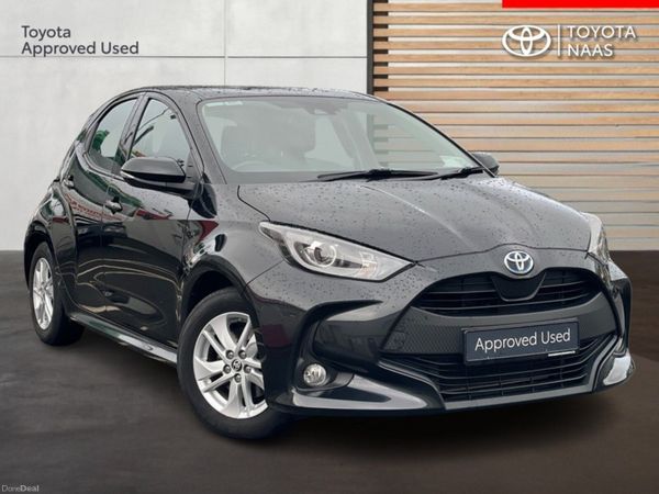 2023 Toyota Yaris YARIS 1.5 HYBRID LUNA