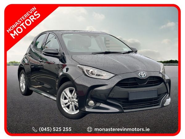 2023 Toyota Yaris 1.5 HYBRID LUNA 4DR AUTO