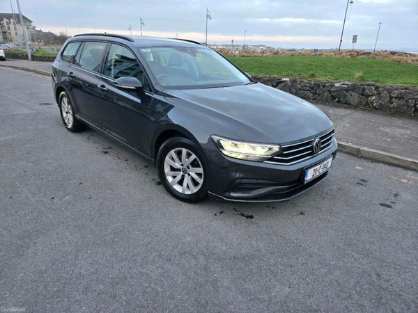 2021 2021 Volkswagen Passat 2.0l TDI 150BHP Estate