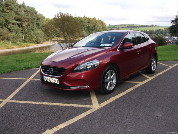 2016 Volvo V40 2.0  LOW KLM  2016