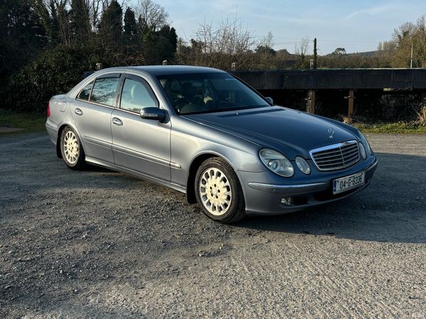 2004 Mercedes-Benz E-Class