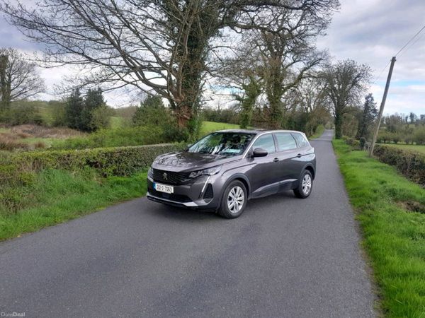 2021 Peugeot 5008