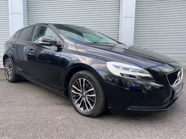 2017 Volvo V40