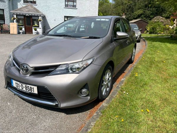 2013 Toyota Auris