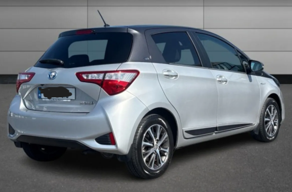 2020 Toyota Yaris, thumbnail 2 of 3