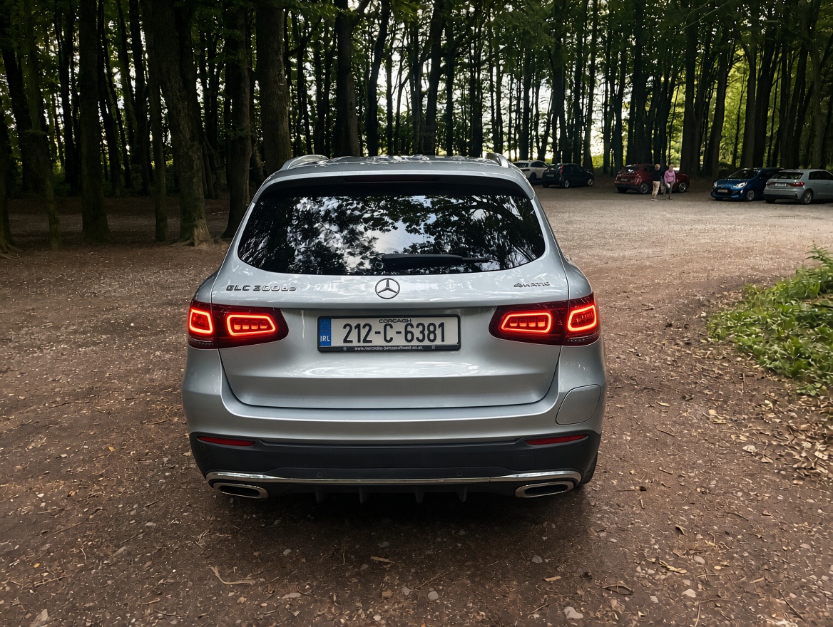 2021 Mercedes-Benz GLC premium , thumbnail 2 of 3