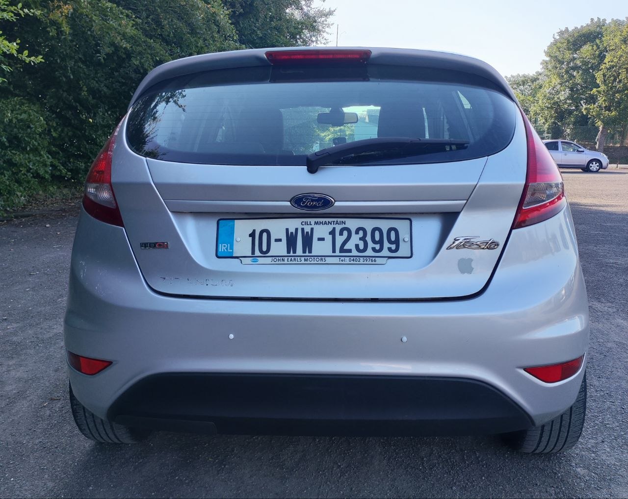 2010 Ford Fiesta, thumbnail 3 of 3