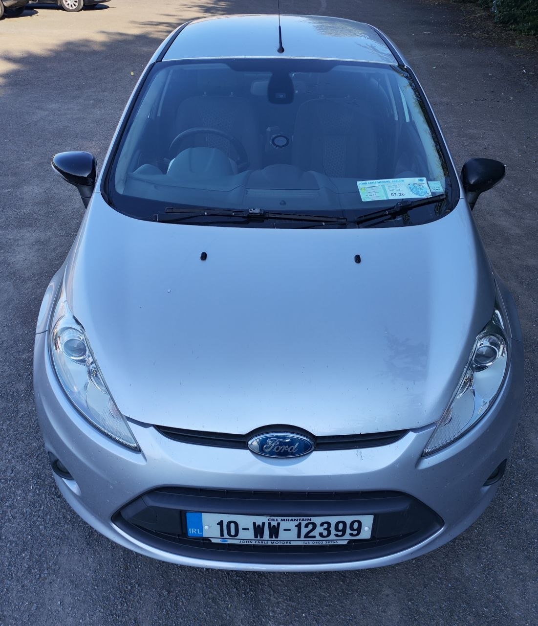 2010 Ford Fiesta, thumbnail 2 of 3